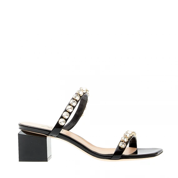 ciabatta vernice nera strass