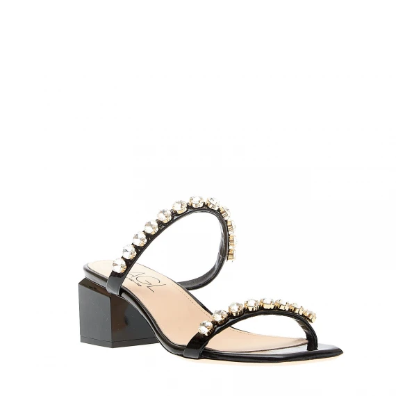 ciabatta vernice nera strass