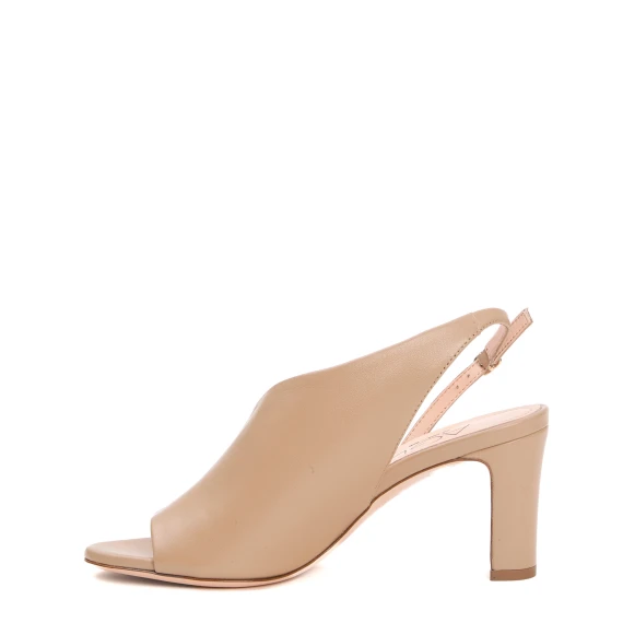 sandalo accollato pelle beige