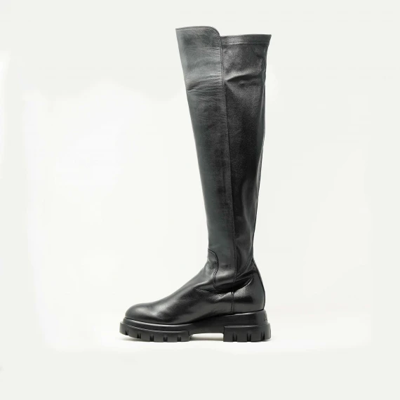 stivale elasticizzato in pelle nero