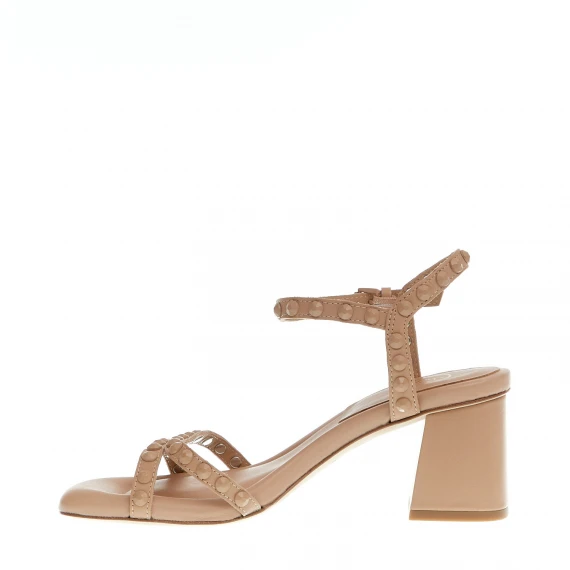 sandalo tacco 60 mm borchie nude