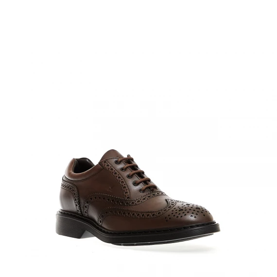 stringato millerighe in pelle marrone con bucature
