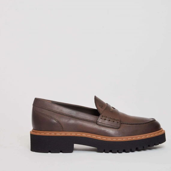 mocassino in pelle marrone