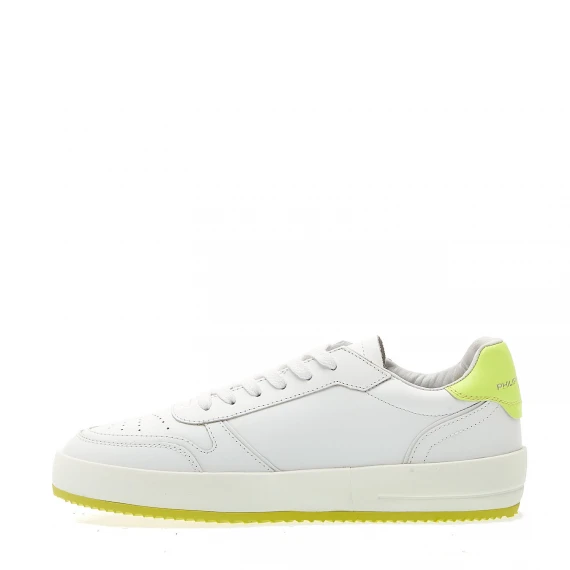 Nice bianca e giallo fluo