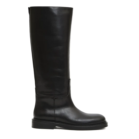 cavallerizzo in pelle nera