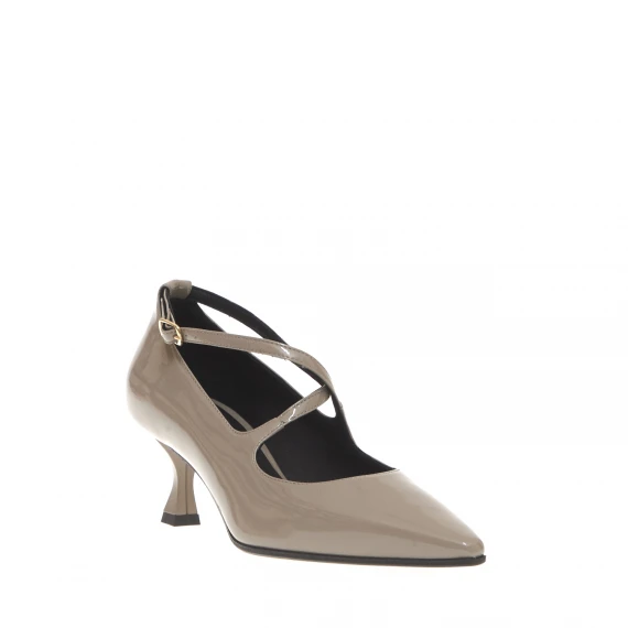scarpa vernice tortora con cinturino tacco 55 mm