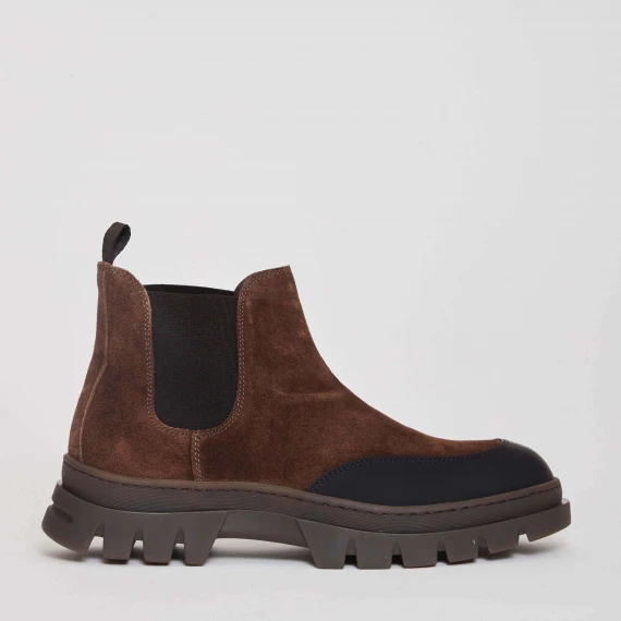 stivaletto in camoscio cognac con puntale