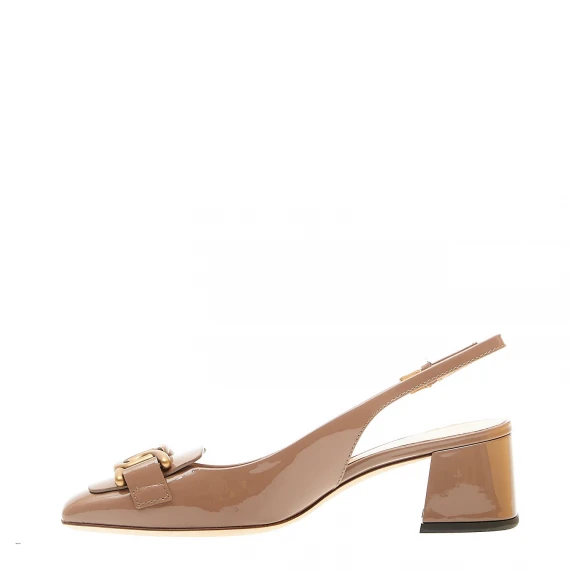 slingback con fibbia oro in vernice soft tortora