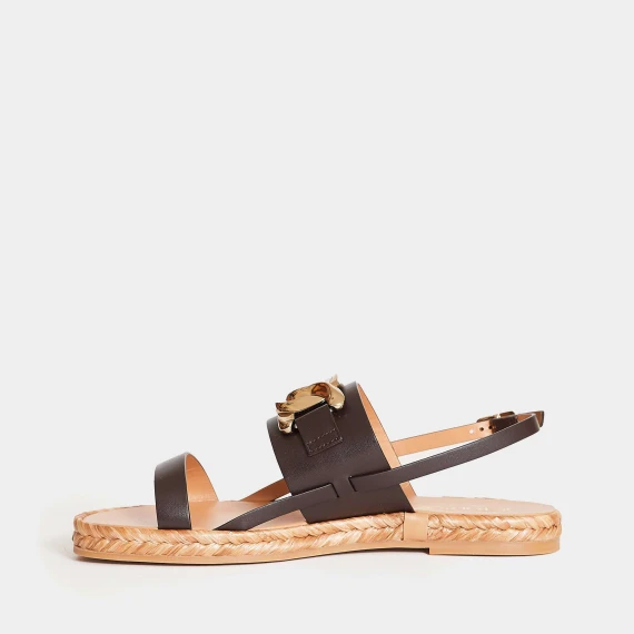 sandalo basso marrone con catena
