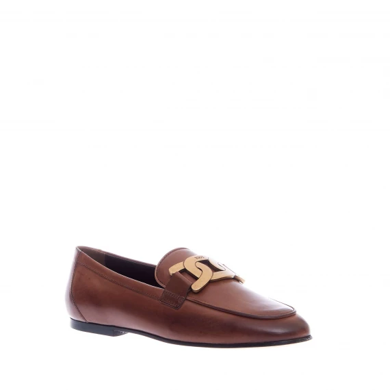 mocassino in pelle cuoio con fibbia catena