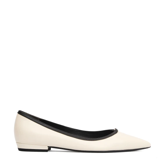 ballerina a punta crema e nera